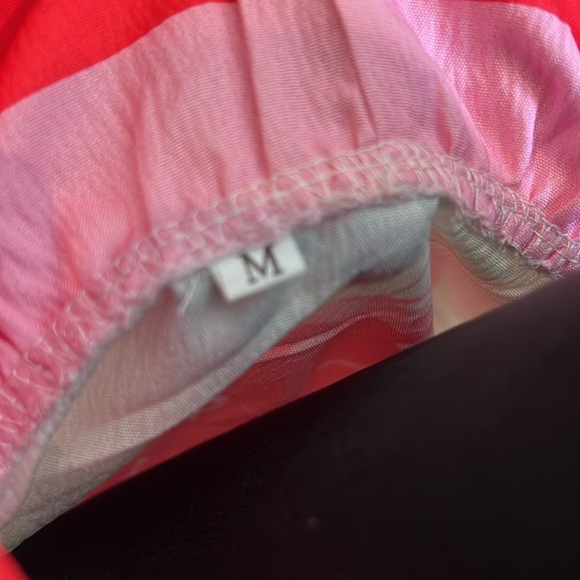 NWOT Floral Pink and Green Women's Top - Picture 4 of 5